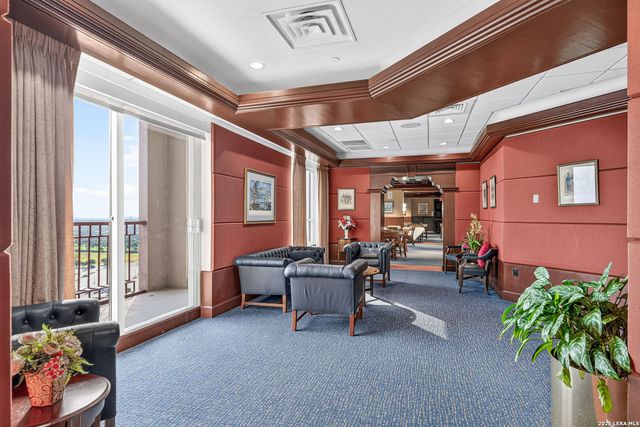 1 Towers Park Ln Apt 1813, San Antonio, TX 78209