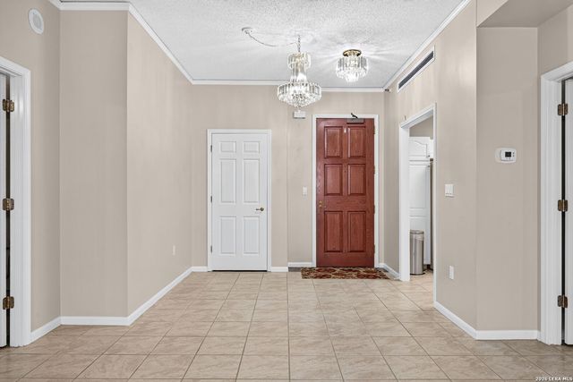 1 Towers Park Ln Apt 1813, San Antonio, TX 78209