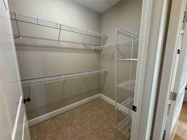 33844 EMERALD POND LOOP, Leesburg, FL 34788