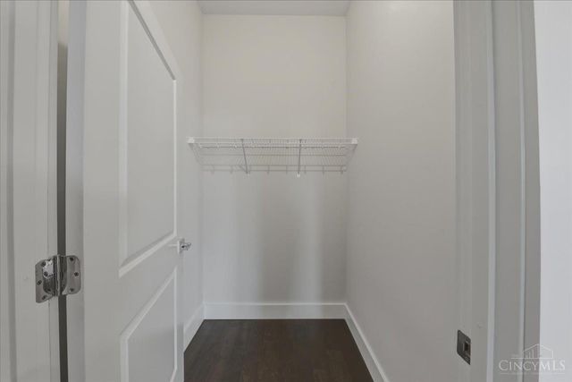 3912 Edwards Road, Cincinnati, OH 45209