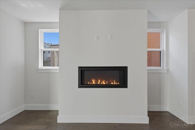 3912 Edwards Road, Cincinnati, OH 45209