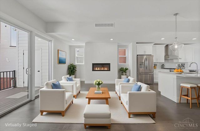 3912 Edwards Road, Cincinnati, OH 45209