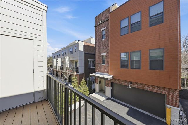 3912 Edwards Road, Cincinnati, OH 45209