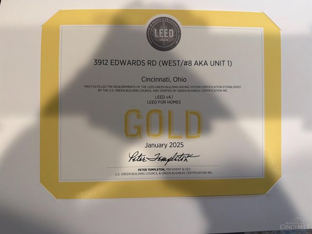 3912 Edwards Road, Cincinnati, OH 45209