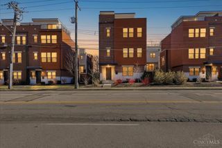 3912 Edwards Road, Cincinnati, OH 45209