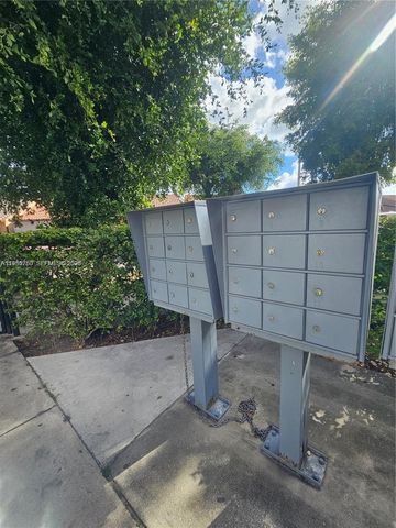 5460 W 21st CT 310, Hialeah, FL 33016