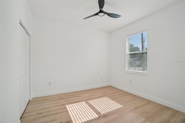 1606 E MAPLE AVE, Tampa, FL 33604