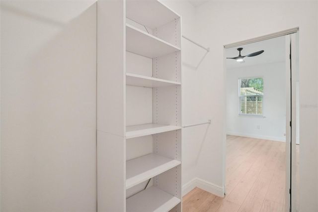 1606 E MAPLE AVE, Tampa, FL 33604