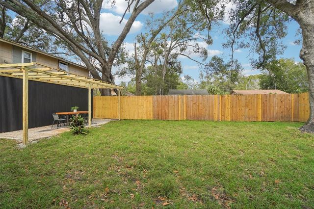 1606 E MAPLE AVE, Tampa, FL 33604