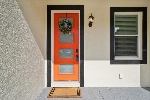 1606 E MAPLE AVE, Tampa, FL 33604