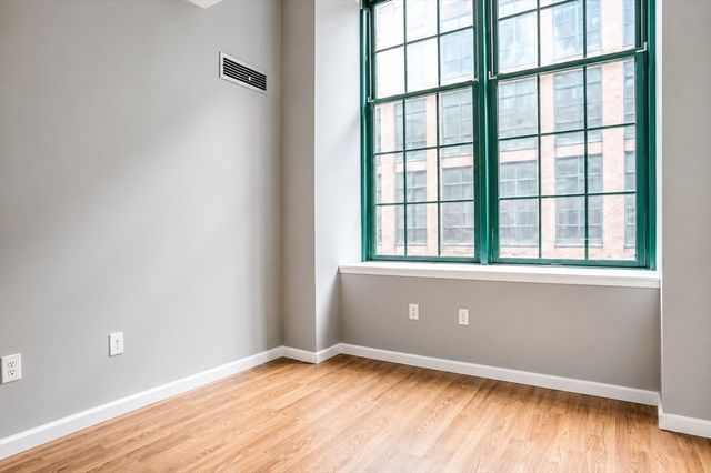 200 Market St B37, Lowell, MA 01852