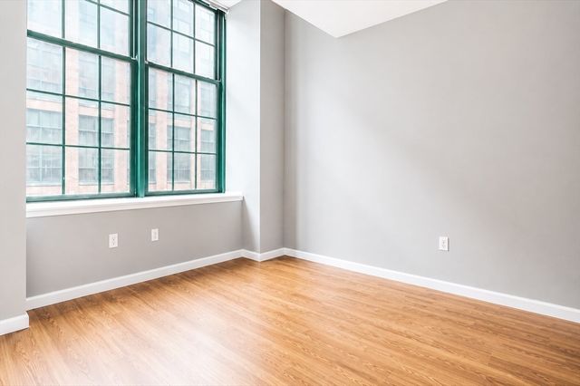 200 Market St B37, Lowell, MA 01852