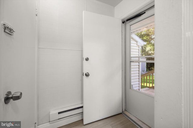302 PINE WAY, Salisbury, MD 21804