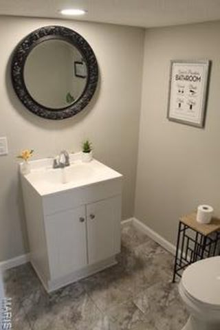 5008 Alabama Avenue, St Louis, MO 63111