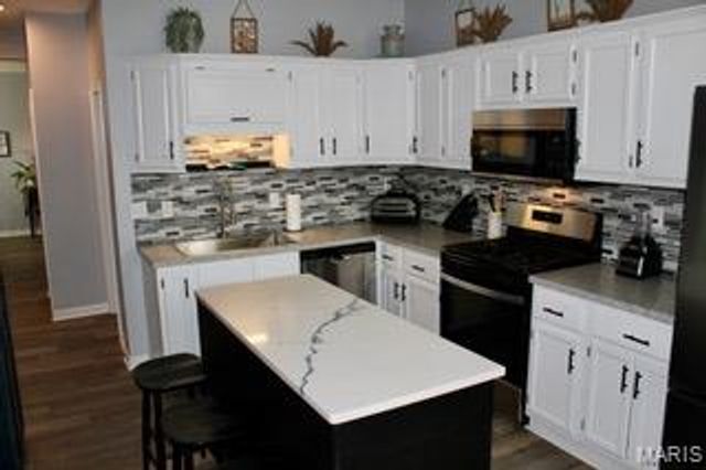 5008 Alabama Avenue, St Louis, MO 63111