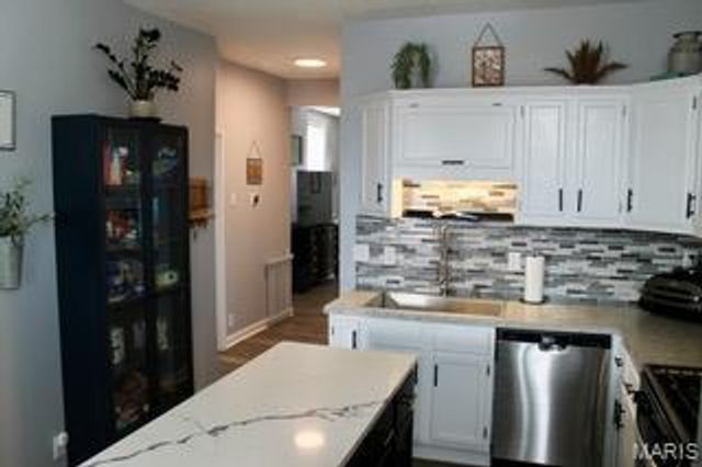 5008 Alabama Avenue, St Louis, MO 63111