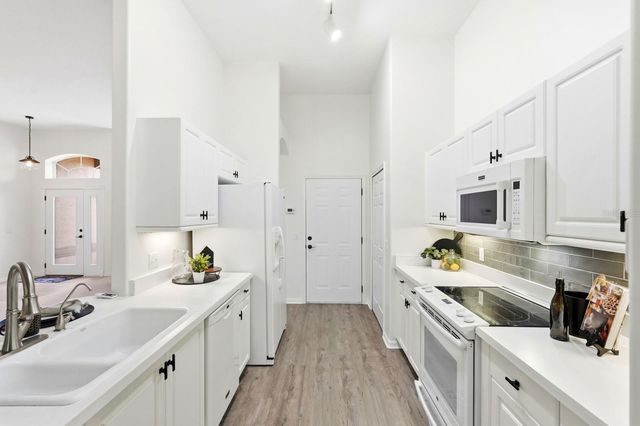 15 CIRCLE CREEK WAY, Ormond Beach, FL 32176