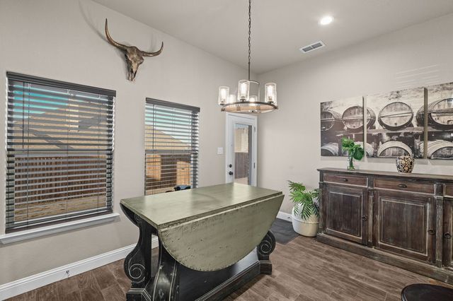 212 Mckittrick Lane, Godley, TX 76044