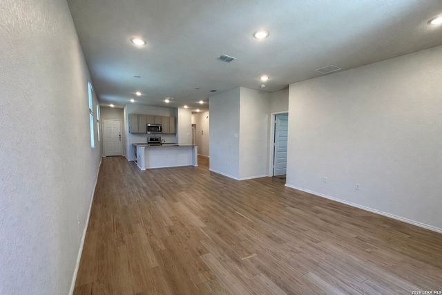 5723 Hematite Rim, San Antonio, TX 78222