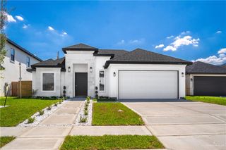 408 Spring Drive, Alton, TX 78573