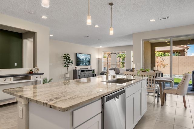 6255 Bryce Canyon Lane NE, Rio Rancho, NM 87144