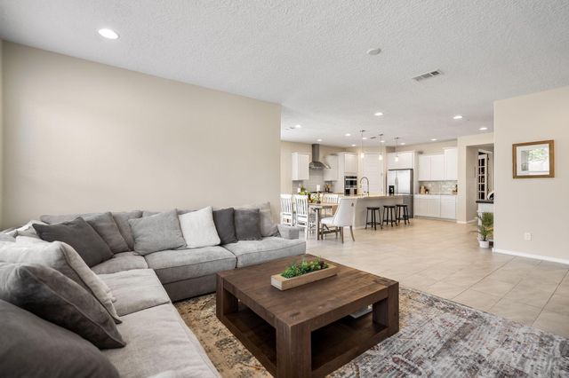 6255 Bryce Canyon Lane NE, Rio Rancho, NM 87144
