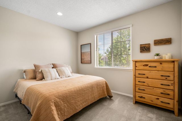 6255 Bryce Canyon Lane NE, Rio Rancho, NM 87144
