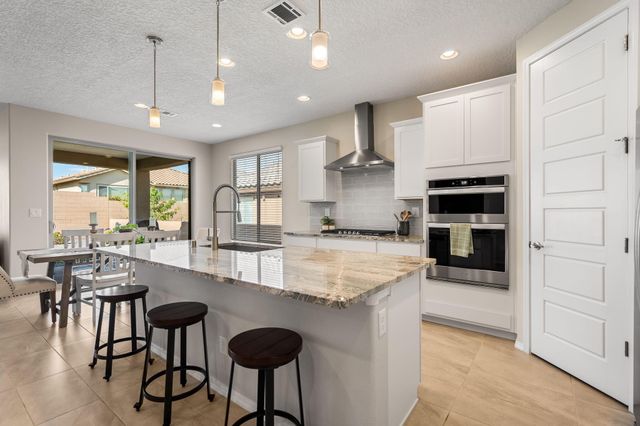 6255 Bryce Canyon Lane NE, Rio Rancho, NM 87144