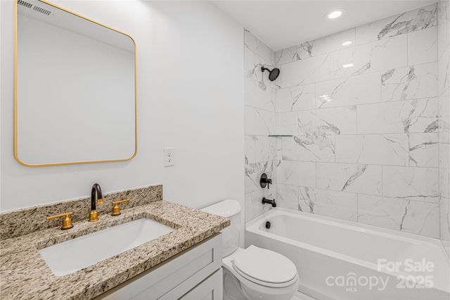 512 N Mulberry Street, Cherryville, NC 28021