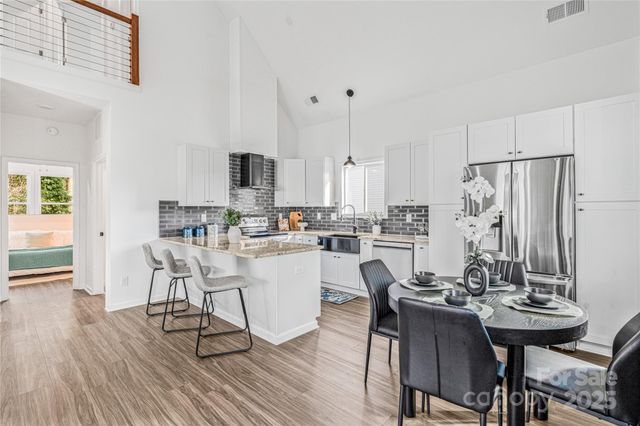 512 N Mulberry Street, Cherryville, NC 28021