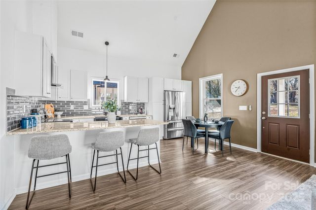 512 N Mulberry Street, Cherryville, NC 28021