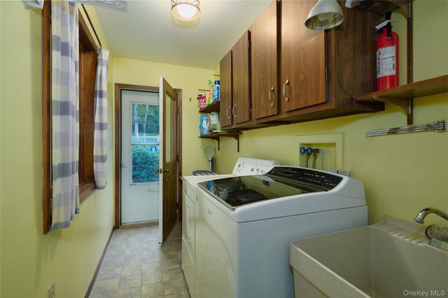 2800 Route 82, Pleasant Valley, NY 12569