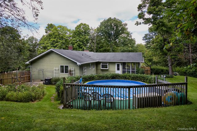 2800 Route 82, Pleasant Valley, NY 12569
