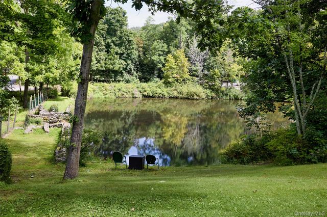 2800 Route 82, Pleasant Valley, NY 12569