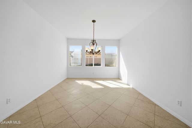 6778 Serrano Avenue, Hesperia, CA 92345