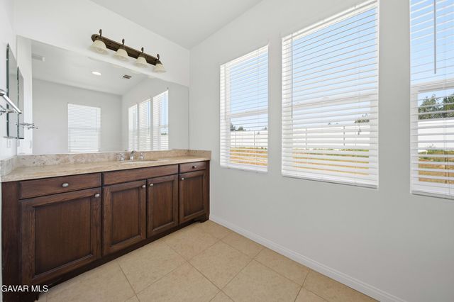 6778 Serrano Avenue, Hesperia, CA 92345