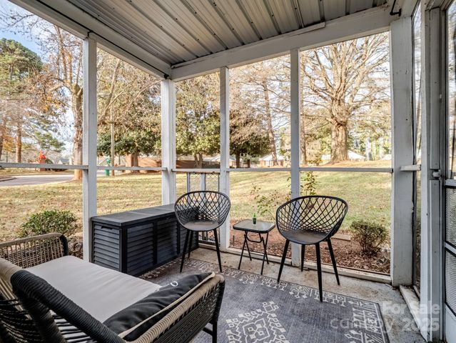 5215 Amity Springs Drive, Charlotte, NC 28212