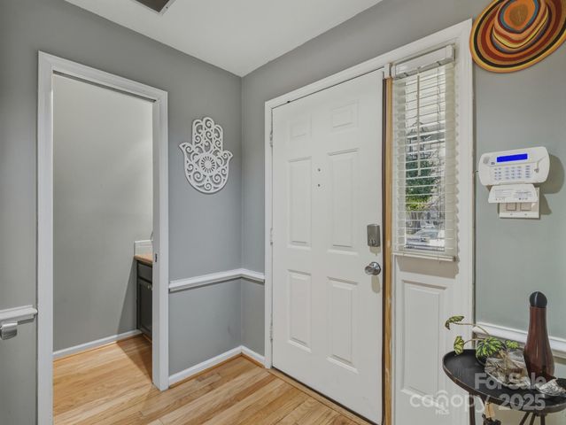 5215 Amity Springs Drive, Charlotte, NC 28212