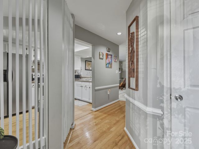 5215 Amity Springs Drive, Charlotte, NC 28212