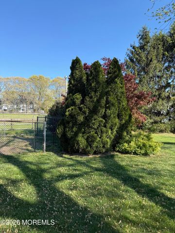 335 Ramtown Greenville Road, Howell, NJ 07731