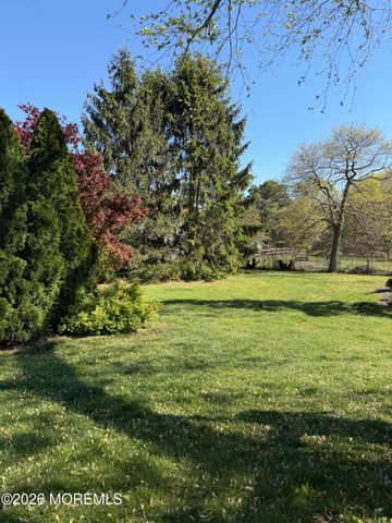 335 Ramtown Greenville Road, Howell, NJ 07731