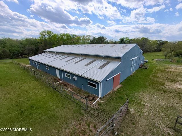 335 Ramtown Greenville Road, Howell, NJ 07731
