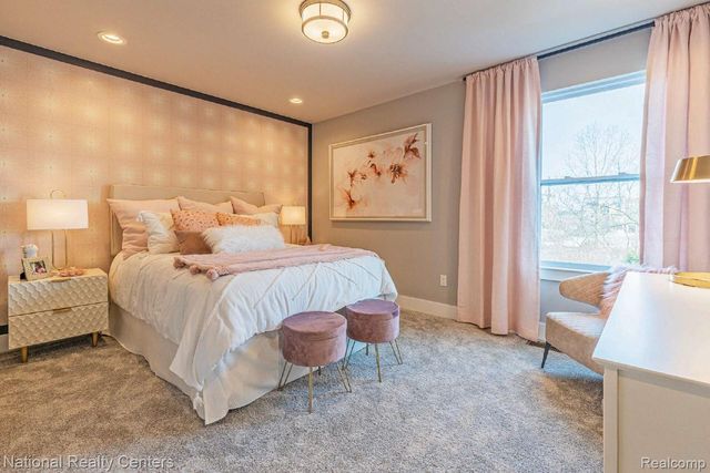 6978 Colony Drive, West Bloomfield Charter Township, MI 48323