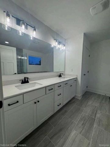 6978 Colony Drive, West Bloomfield Charter Township, MI 48323