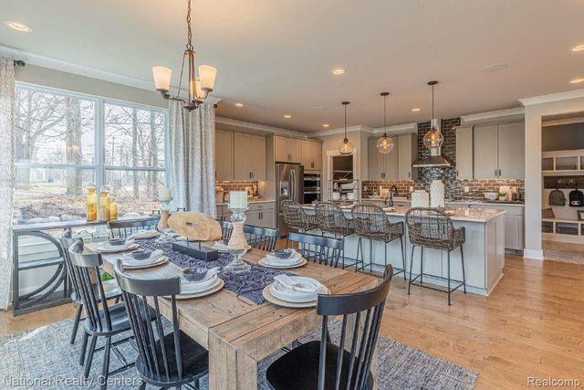 6978 Colony Drive, West Bloomfield Charter Township, MI 48323