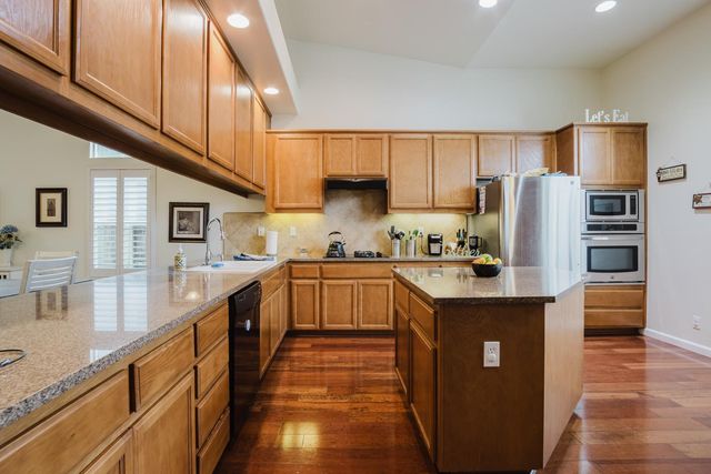 1634 Judith Way, Escalon, CA 95320