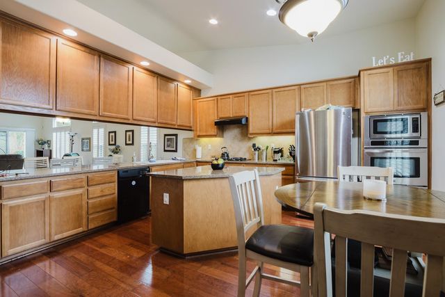 1634 Judith Way, Escalon, CA 95320