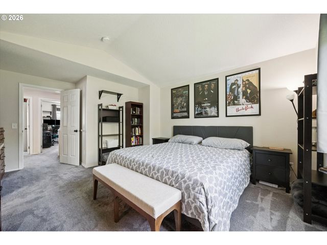 2855 5TH St, Columbia City, OR 97018