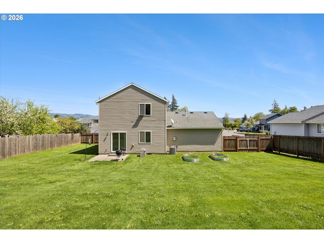 2855 5TH St, Columbia City, OR 97018