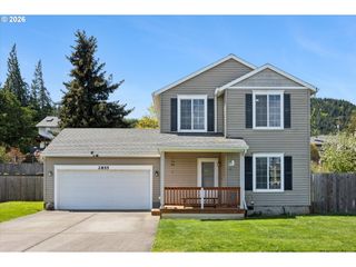 2855 5TH St, Columbia City, OR 97018